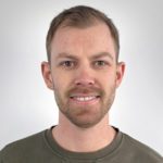 Projektkoordinator Trädgård Henrik Gunnarssons ansikte. Brunt, kort hår - kort skägg